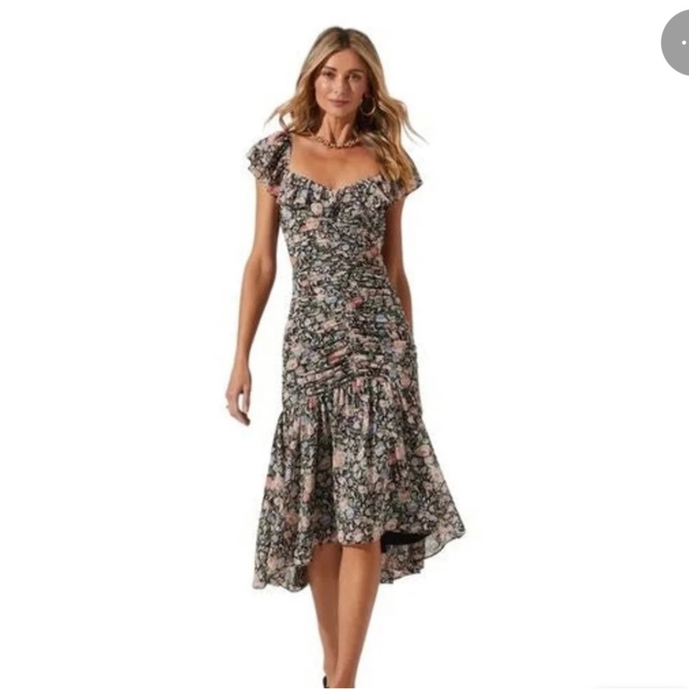ASTR the label devereaux cut out floral midi dress. Size M. New without tags